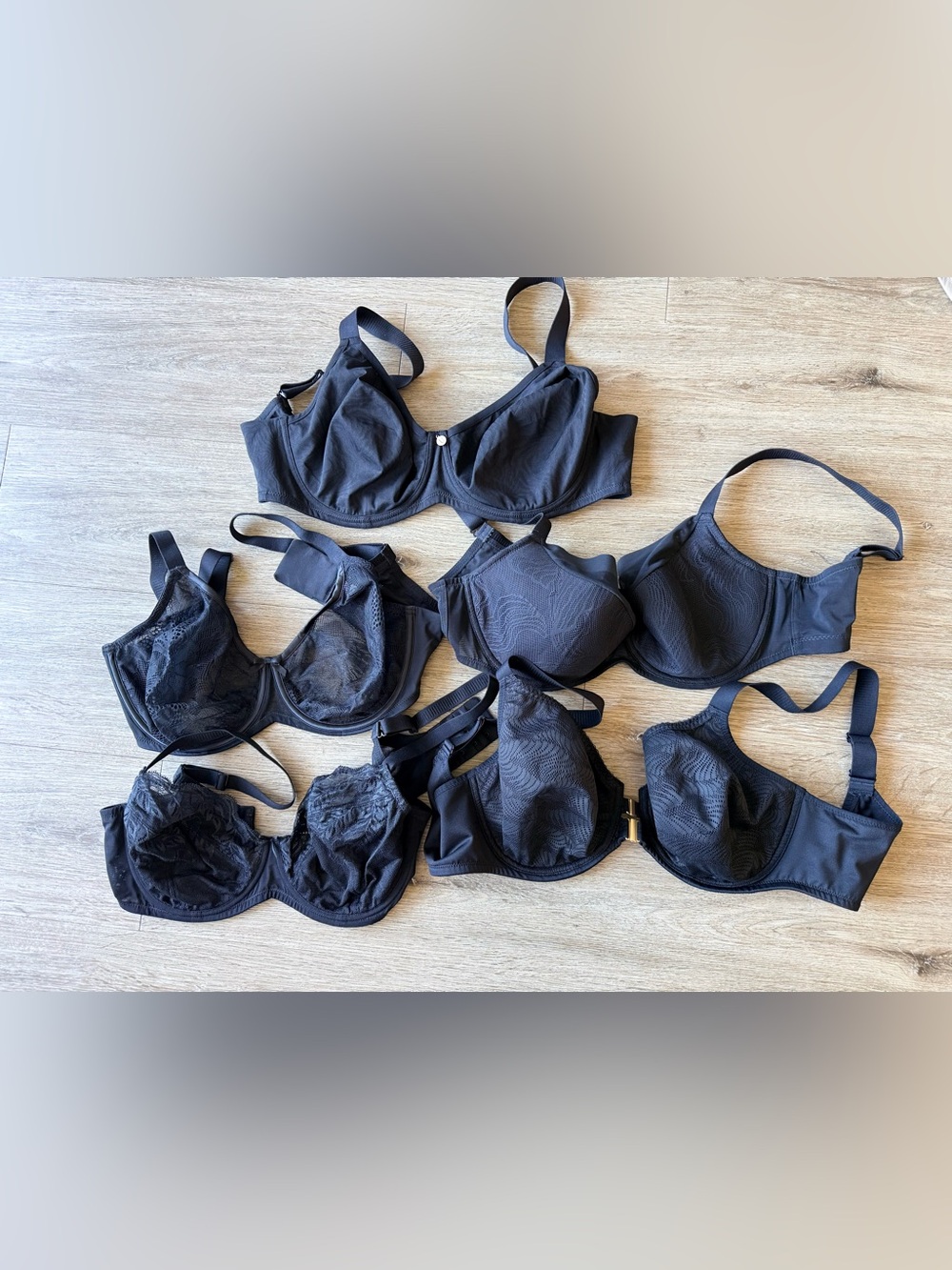 Understance Bra Lot 34G - Black Underwire